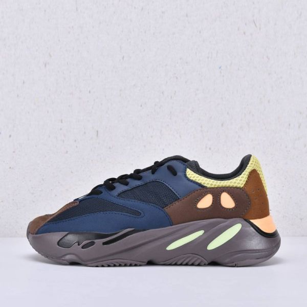 Adidas Yeezy Boost 700 sneakers art 2490