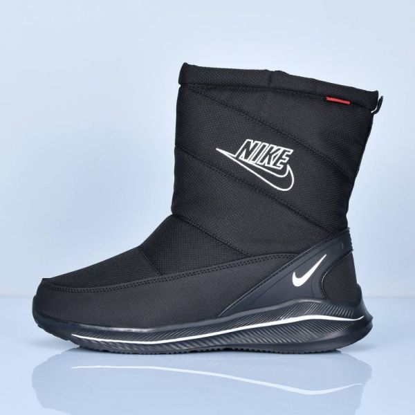 Nike boots art 5611