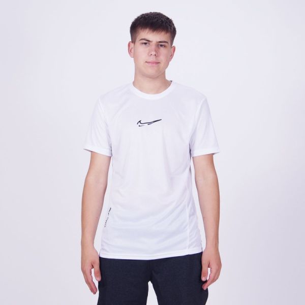 Nike White T-shirt art fn-5