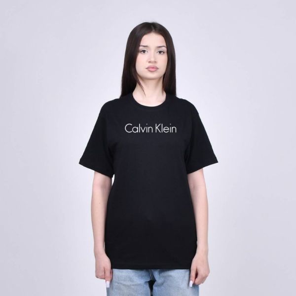 T-shirt Calvin Klein art 9027