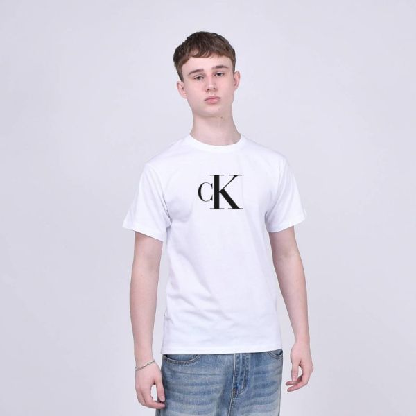 T-shirt Calvin Klein art 9212