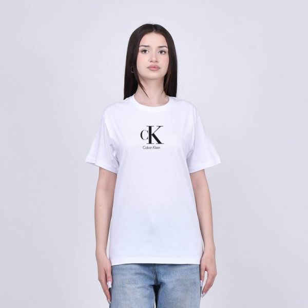 T-shirt Calvin Klein art 9425