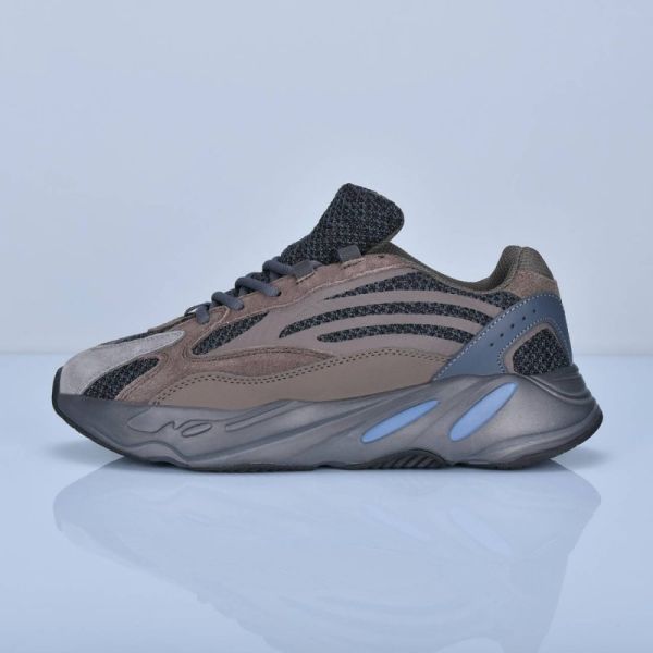 Adidas Yezzy Boost 700 sneakers art 5469