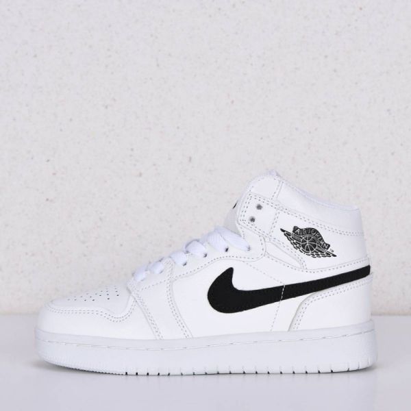 Children's sneakers Nike Air Jordan White art fc867-7