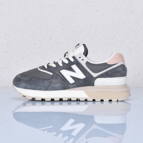 New Balance sneakers art 4785