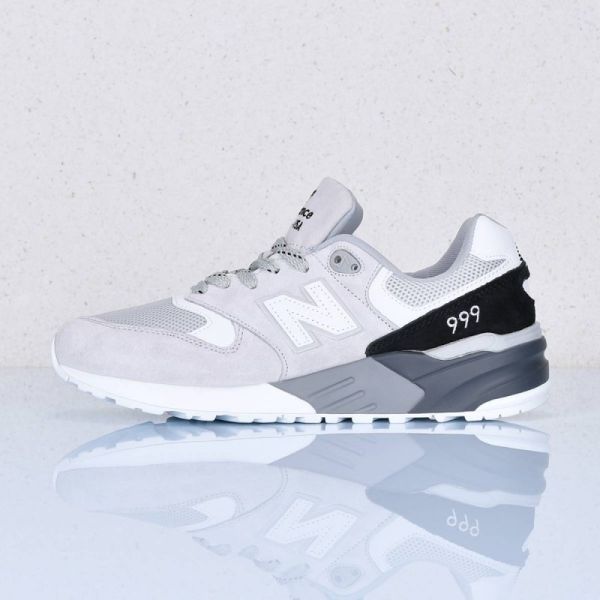 New Balance 999 sneakers art 4792