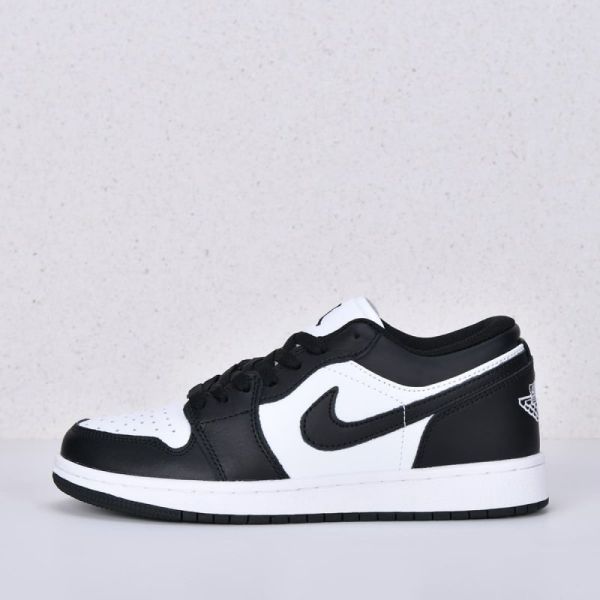 Nike Air Jordan 1 Low sneakers art 2318