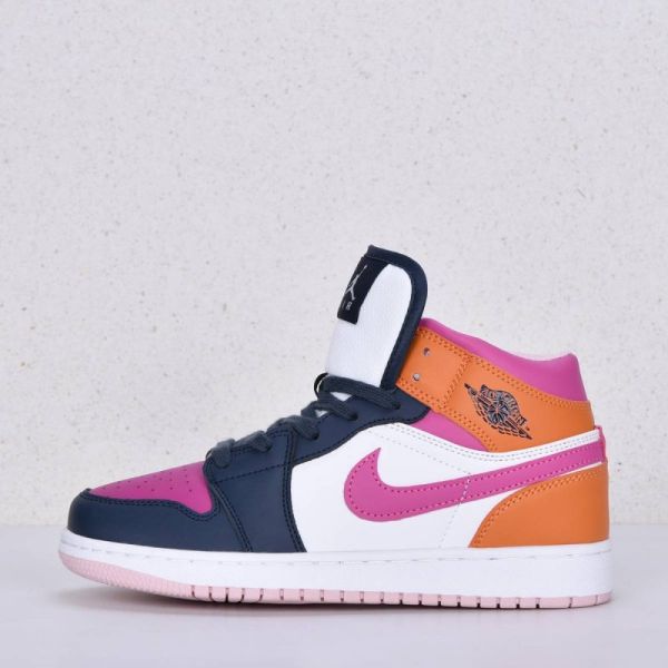 Air Jordan 1 Mid sneakers art 2528