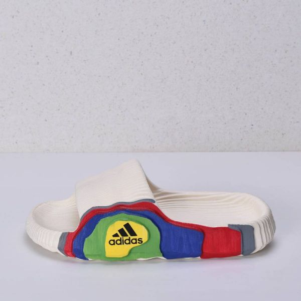 Adidas flip flops art 2443